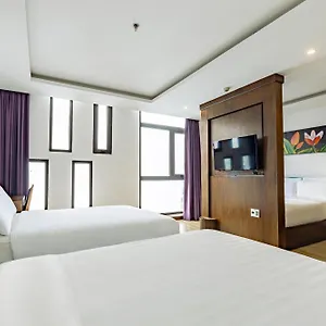 Hotel Golden Sun By New Sky Travel ****